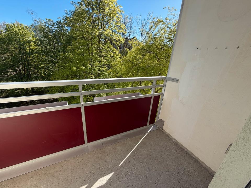 Thumbnail-Schöne Wohnung zum Hammerpreis - 529,- WARM