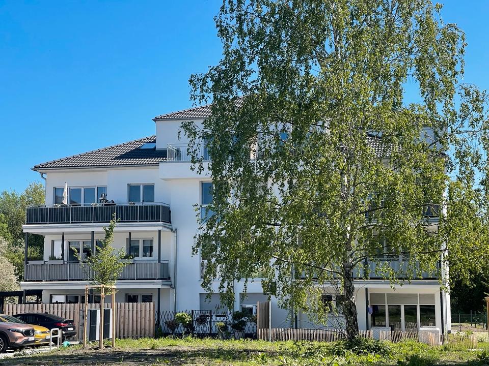 Thumbnail-Gemütliche 3 Zi NB Wohnung mit Ost-Balkon und Blick ins Grüne