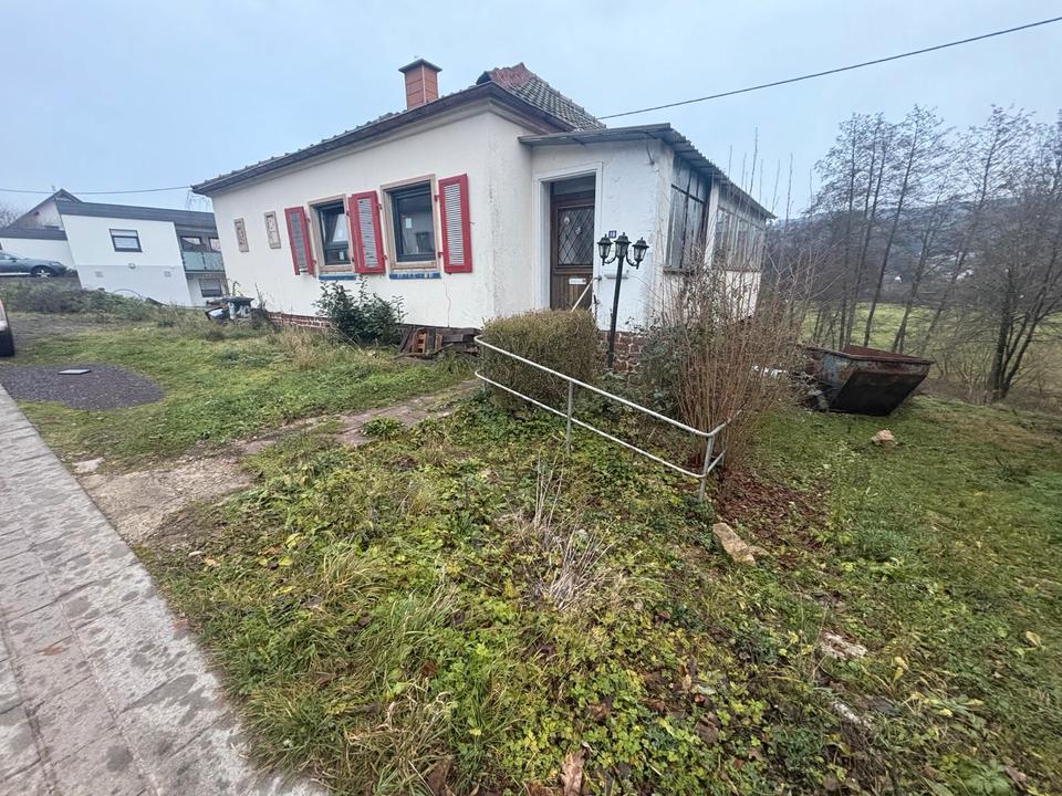 Thumbnail-Bungalow freistehend mit Garten in Ot von Wadern