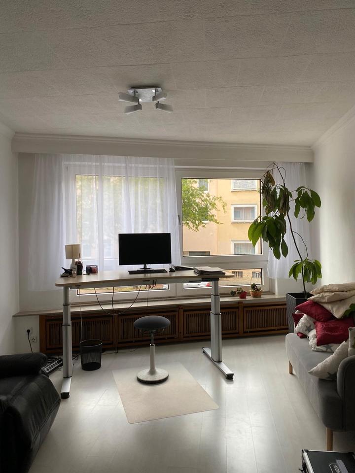 Thumbnail-Zentrale 4-Zimmer-Wohnung inkl. Balkon und EBK zu Miete