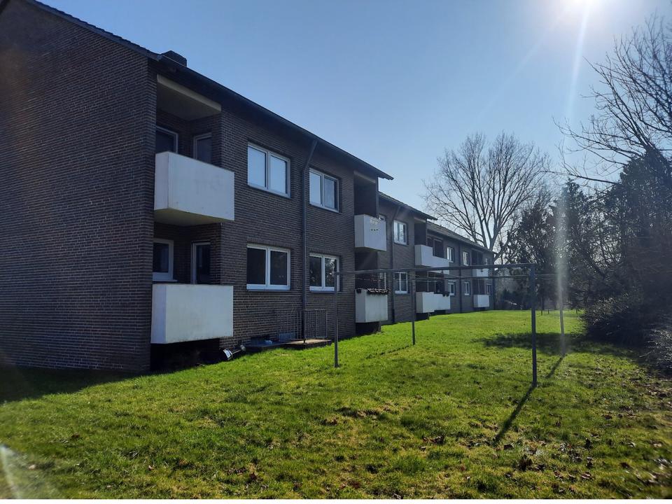 Thumbnail-Gepflegte, ruhige 2 Zimmer- Wohnung mit Südbalkon im Wiesenhof