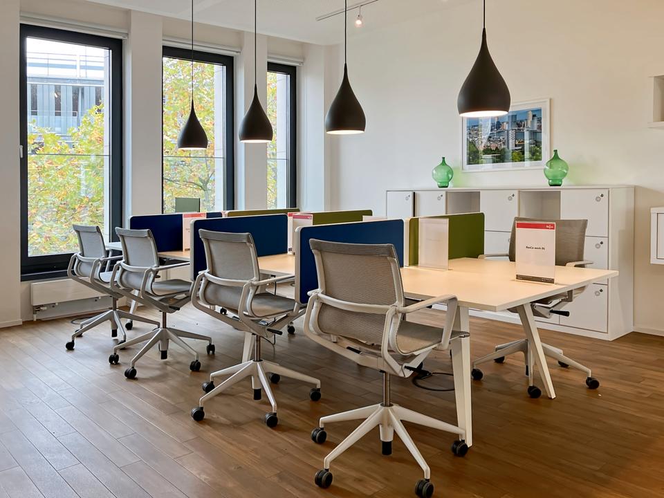 Thumbnail-Coworking-Bereich in REGUS Altona