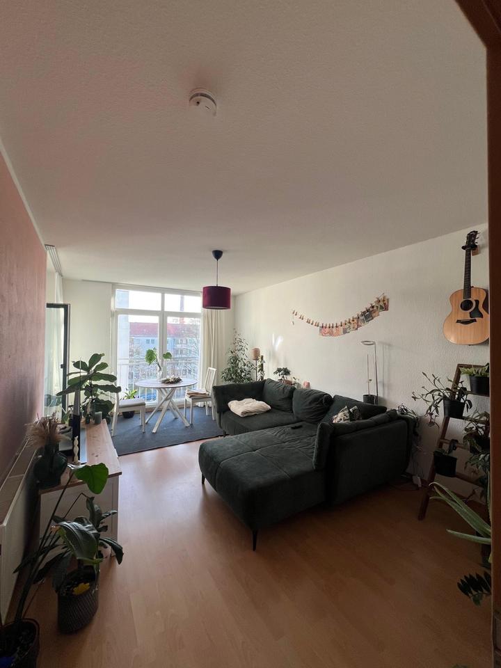 Thumbnail-Helle 2-Zimmer Wohnung mit Balkon im 3. OG in Stadtfeld Ost