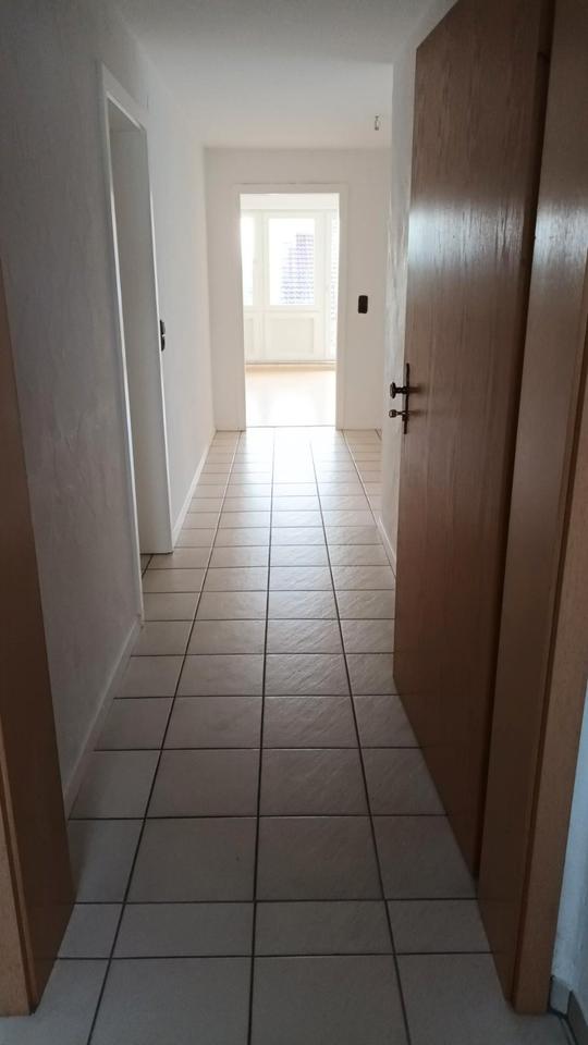 Thumbnail-Schöne 3-Zimmer-Dachgeschosswohnung mit Balkon in Künzell