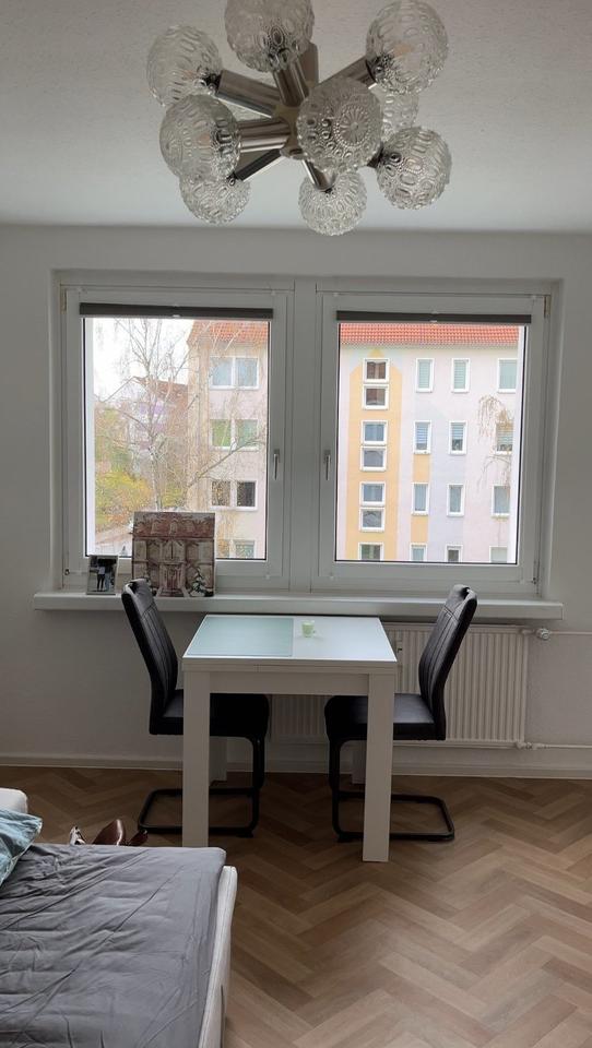 Thumbnail-Sanierte 1-Zimmer-Wohnung in Bernburg, teilmöbliert