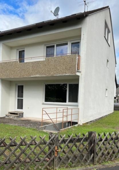 Thumbnail-Schönes geräumiges Reiheneckhaus