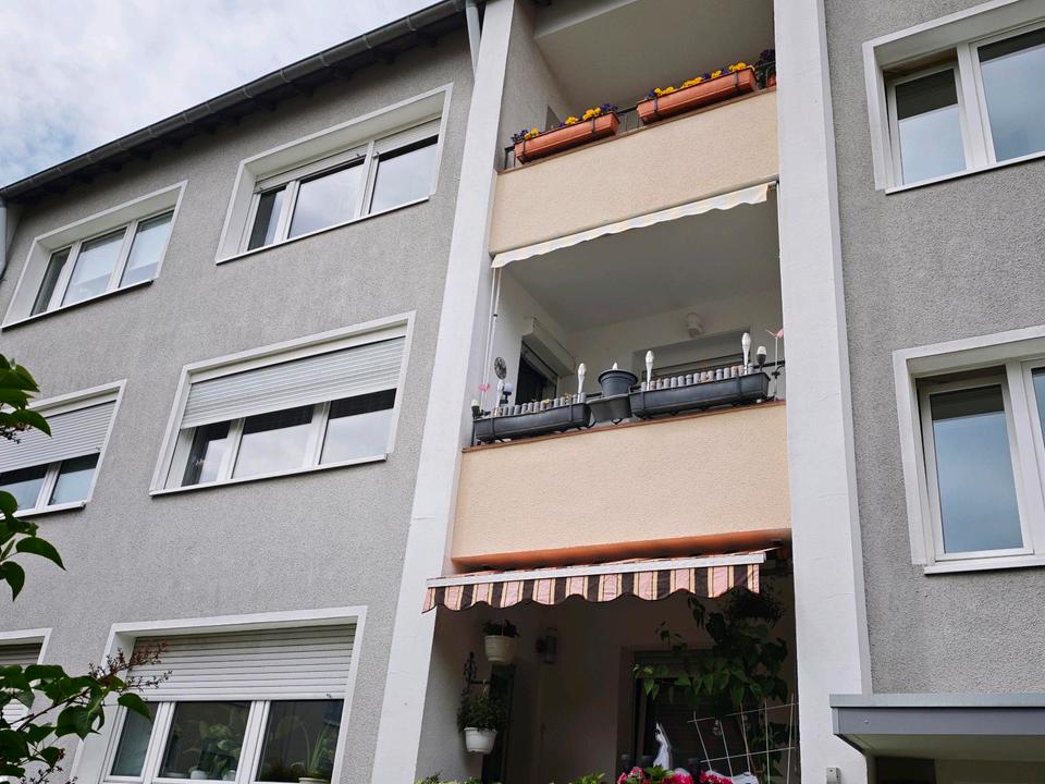 Thumbnail-3 Zimmer Wohnung in Sennestadt
