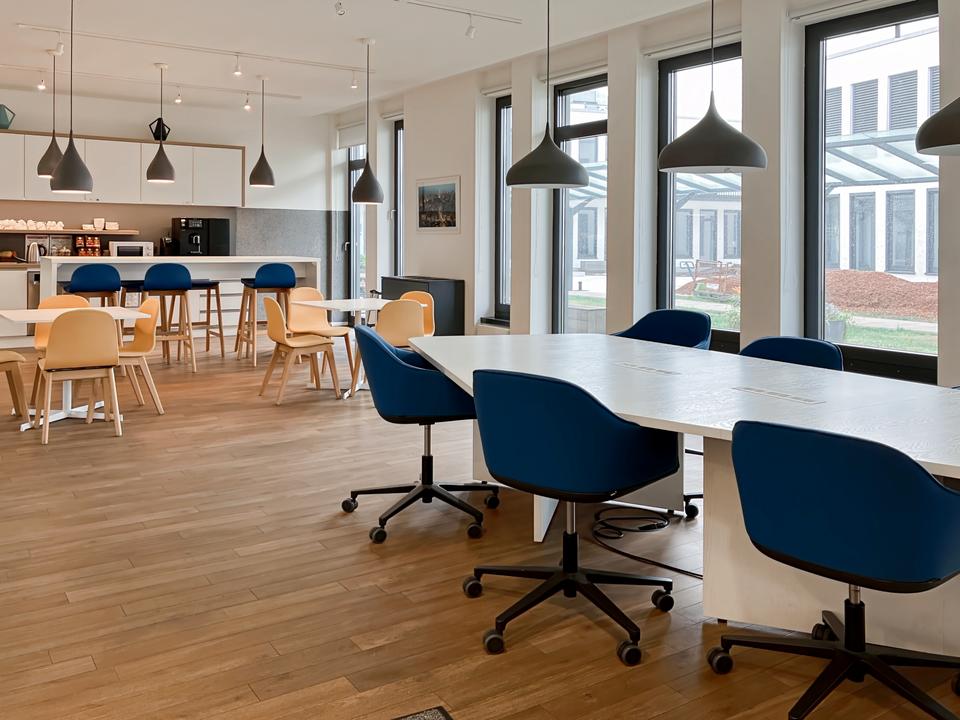 Thumbnail-Mitgliedschaften für flexible Arbeitsplätze in Regus Altona