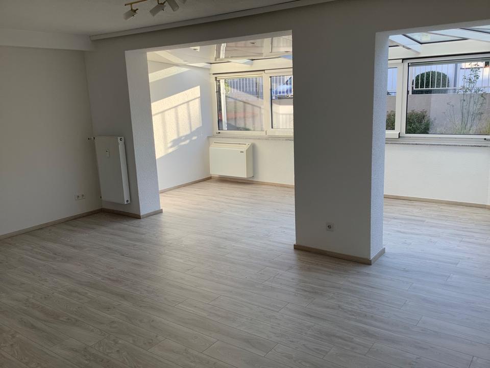 Thumbnail-Gepflegte, helle 3 Zimmer WHG, 95qm, Soutterain in Eschborn-Ndh