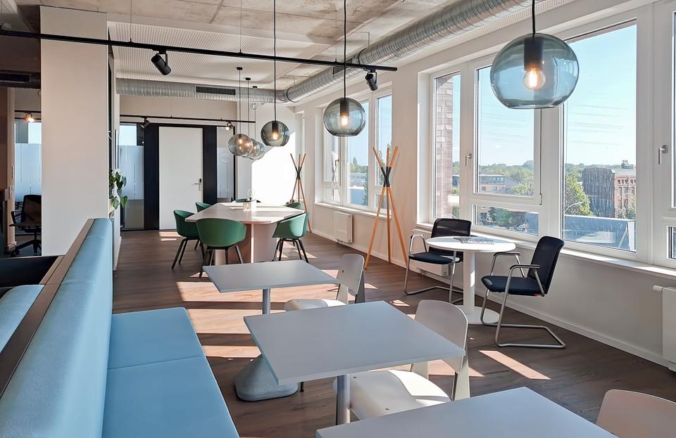 Thumbnail-Mitgliedschaften für flexible Arbeitsplätze in Regus Hafen Süderelbe