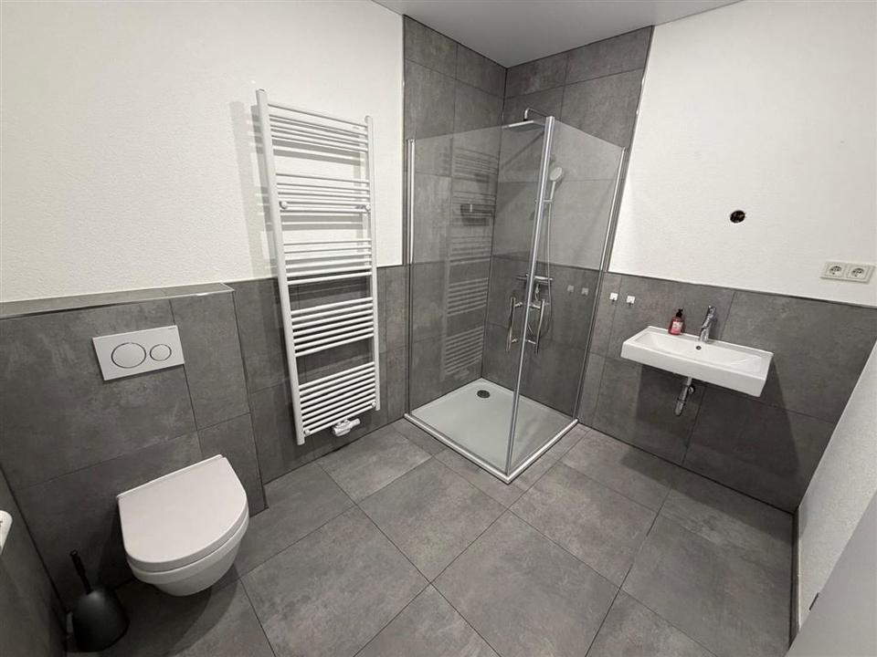 Thumbnail-2-ZKB mit Ankleide im Neubau inkl. Einbauküche auf ca. 67m², Nähe UniKlinik ab 01.03.26 zur Miete frei