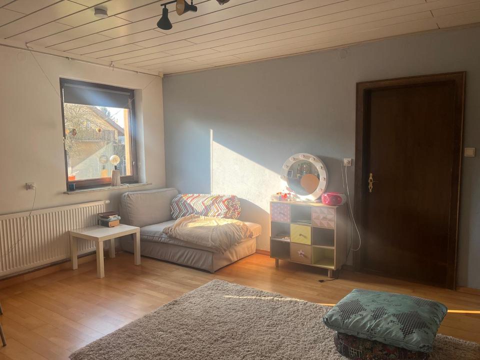 Thumbnail-3-Zimmer-Wohnung in Treischfeld zu vermieten