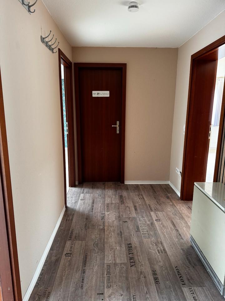 Thumbnail-3 Zimmer Dachgeschosswohnung zu vermieten in Götzingen