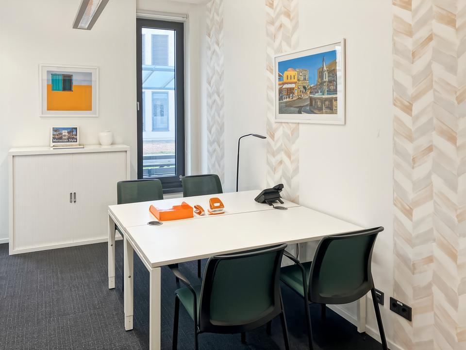 Thumbnail-Privater Büroraum für 1 Person in Regus Altona
