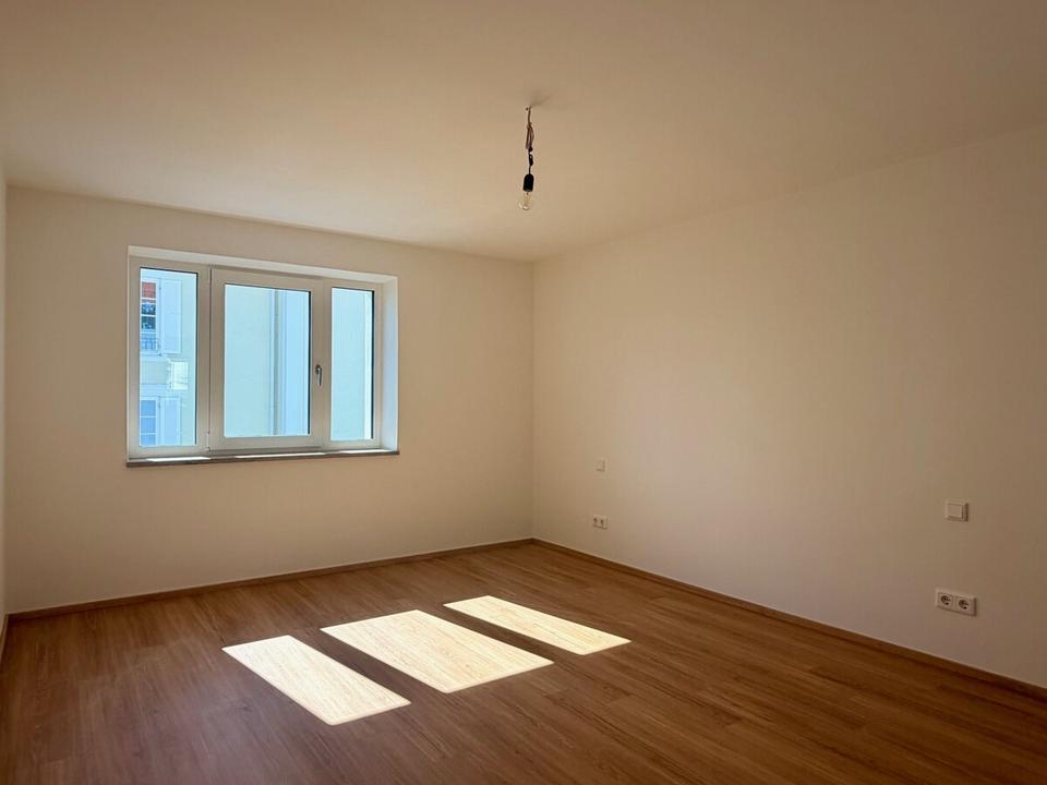 Thumbnail-3 Zimmer. Küche. Kernsaniert