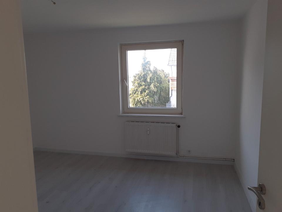 Thumbnail-Helle 2 Zimmer Wohnung Neu in Barfelde