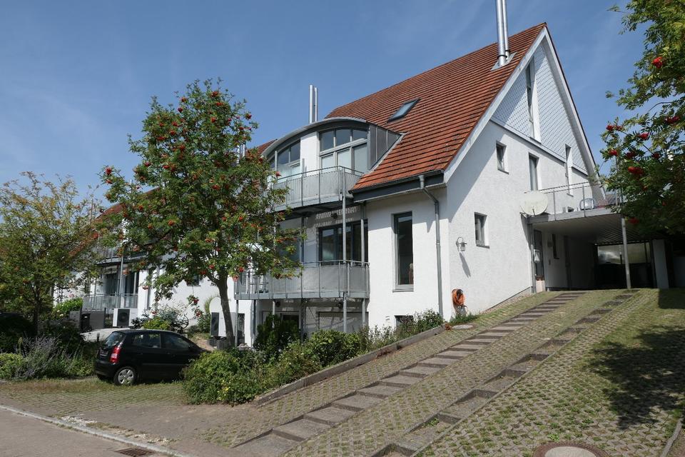 Thumbnail-Großzügige, lichtdurchflutete Doppelhaushälfte in bester Lage !