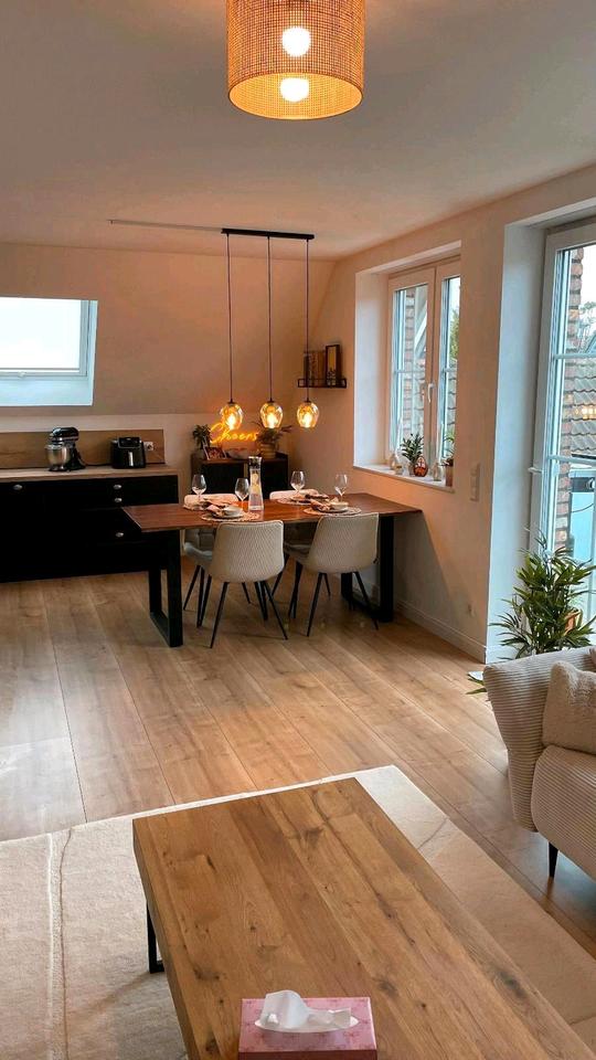 Thumbnail-Wohnung 4ZKB - Balkon - Einbauküche - Stellplatz