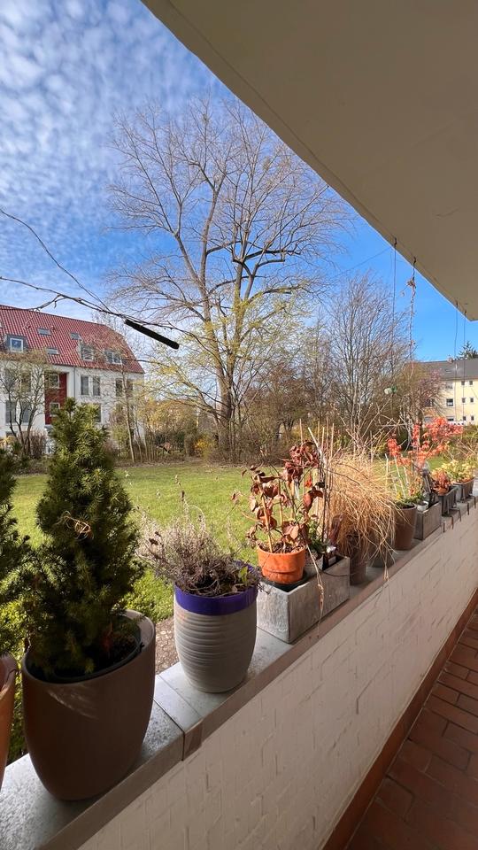 Thumbnail-* Provisionsfrei * 3-4 Zimmer Wohnung in Klettenberg