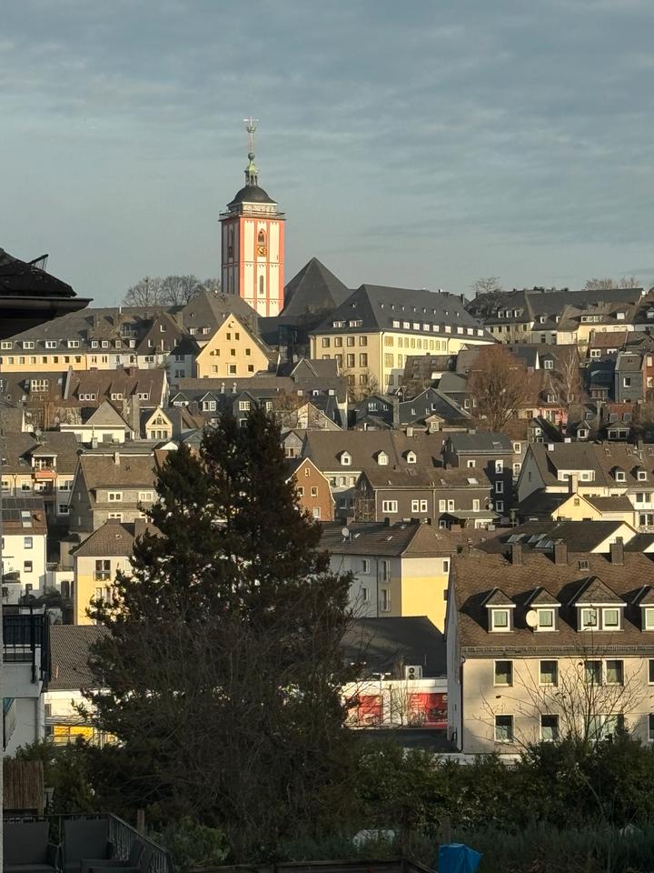 Thumbnail-Renovierte 3ZKB-Wohnung mit Krönchenblick in Siegen-Zentrum
