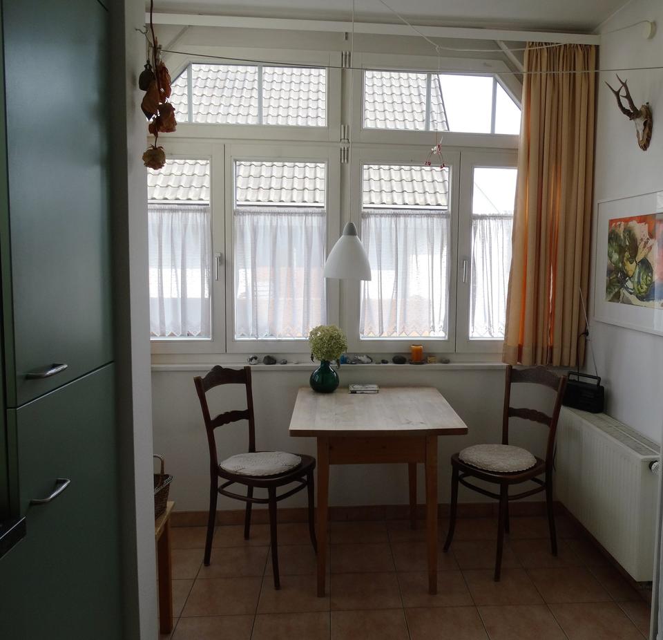 Thumbnail-ZENTRAL GELEGEN: 1 Zimmer in gepflegtem 4-Familienhaus in Nürtingen - 7021