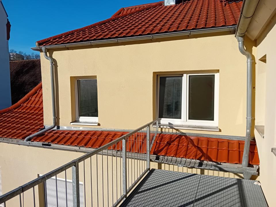 Thumbnail-Helle 4 Zimmer Wohnung mit Balkon und Garage zu vermieten