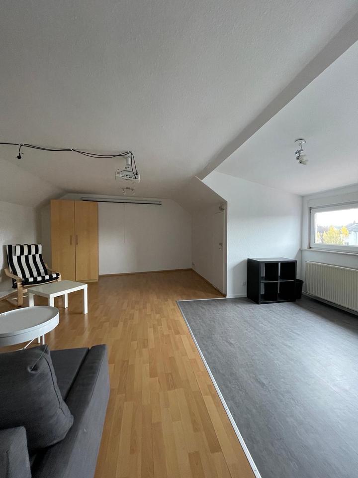 Thumbnail-2-Zimmer 50 m² Dachwohnung in Gustavsburg + Kellerraum