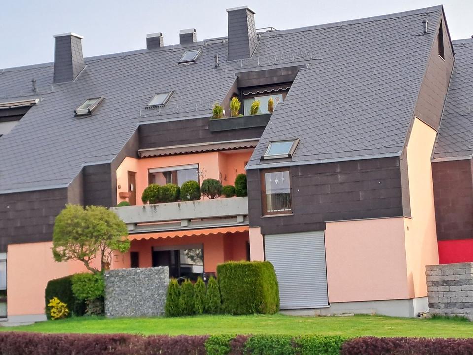 Thumbnail-Urgemütliche, helle 2,5 Zimmer DG Wohnung, Mietkauf möglich