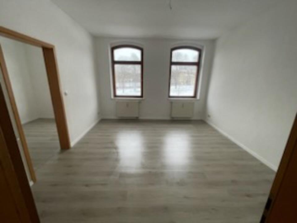 Thumbnail-Renovierte 2-Raum-Wohnung in Werdau ab sofort zu vermieten!