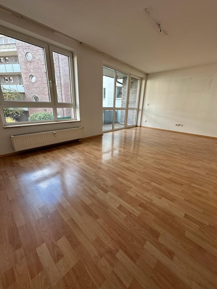 Thumbnail-2,5 Zimmer Wohnung zentral & hell mit Balkon