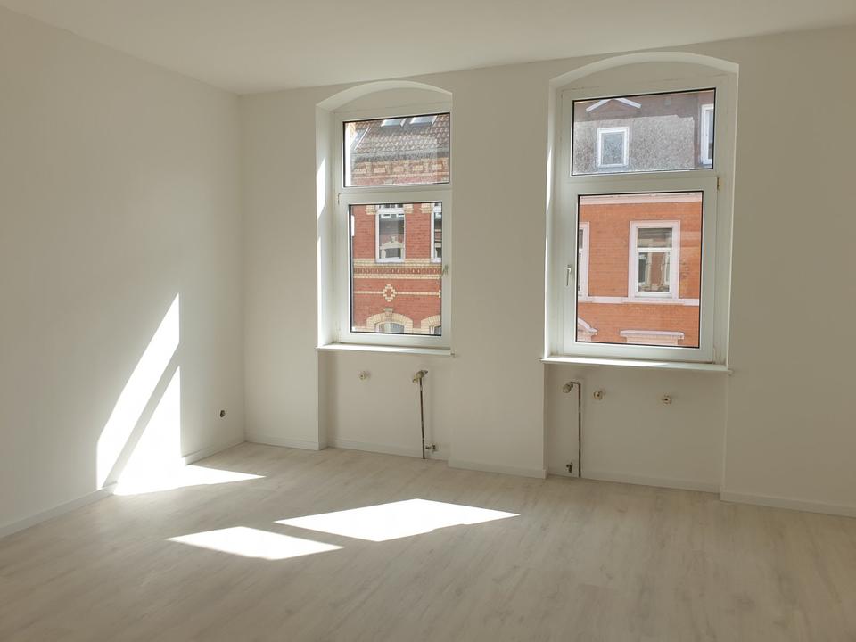 Thumbnail-++ Vermiete 4 Zimmer Wohnung neu saniert in Zeitz ab Mai 26++