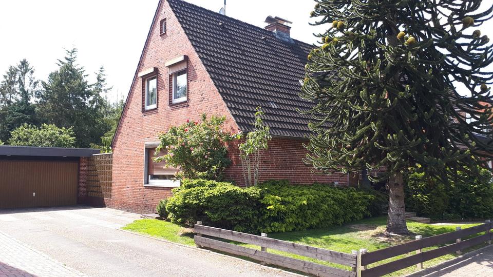 Thumbnail-Einfamilienhaus in Osterrönfeld mit großem Grundstück