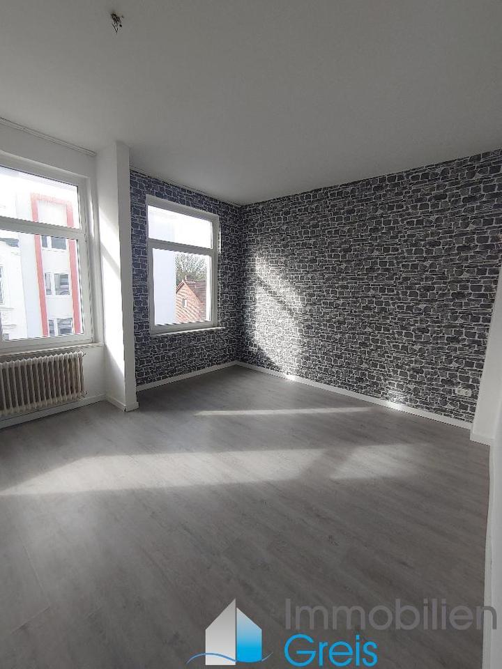 Thumbnail-Etagenwohnung 81 m² in Sichtweite des Rathauses von Wilhelmshaven