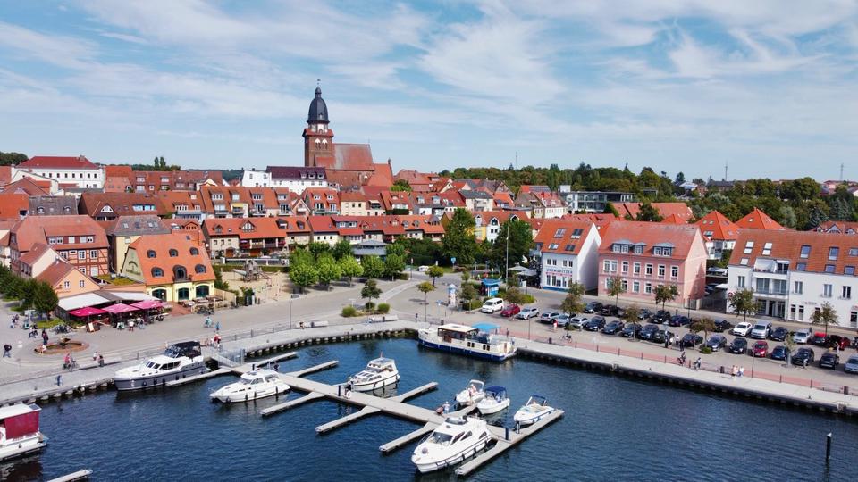 Thumbnail-Ferien Apartment Ferienwohnung Becker Waren Müritz Yachhafen