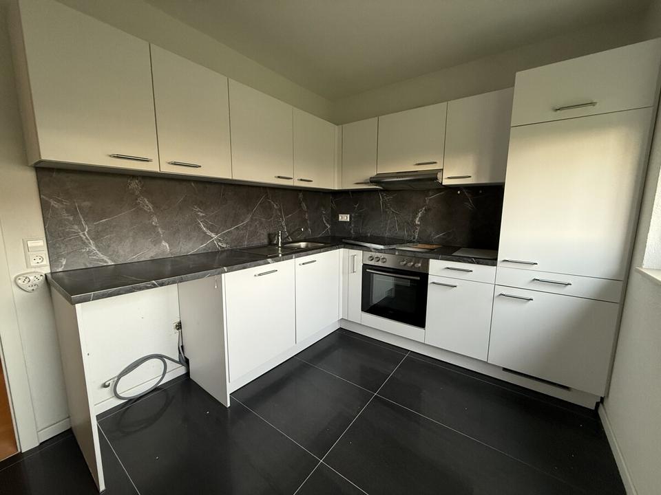 Thumbnail-Modernisierte 3-Zimmer Mietwohnung im Reifenhof