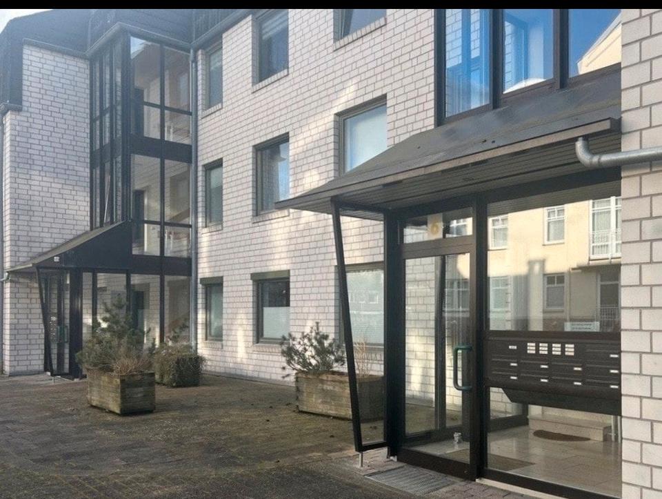 Thumbnail--Provisionsfrei- Moderne DG-Wohnung mit TOP Lage in Bad Pyrmont