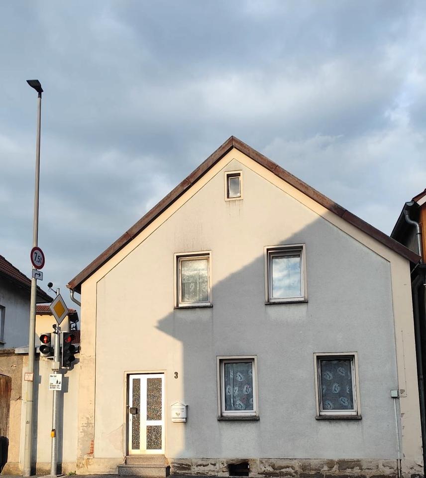 Thumbnail-Kapitalanlage(vermietetes Haus in HallstadtBamberg) zu verkaufen