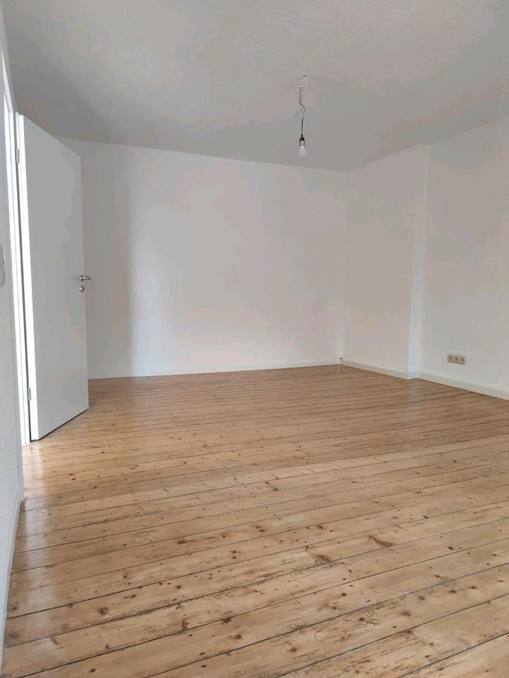 Thumbnail-4,5-Zimmer-Wohnung mit Garten