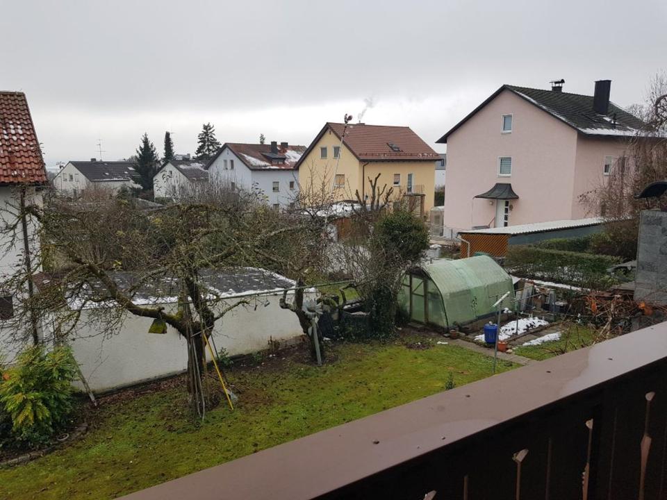 Thumbnail-3-Zimmer Wohnung m. Einbauküche u. Balkon, 85 qm