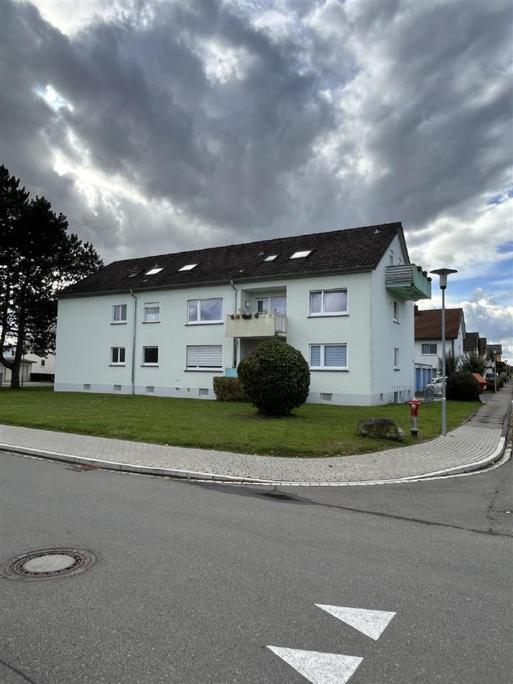 Thumbnail-3 Zimmer Dachgeschoss Wohnung in Rielasingen