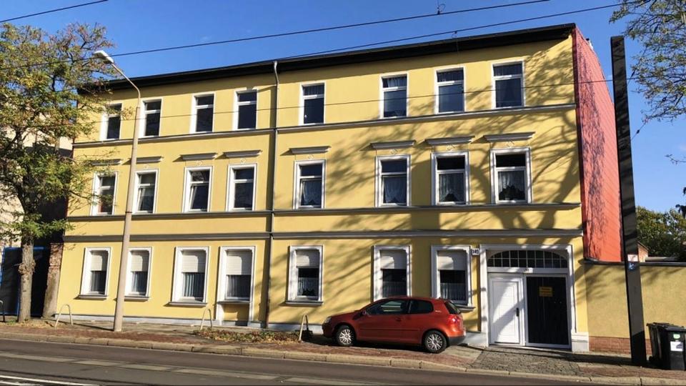 Thumbnail-Helle Erdgeschosswohnung mit Tageslichtbad, Badewanne, Innenhofnutzung unweit der Elbwiesen