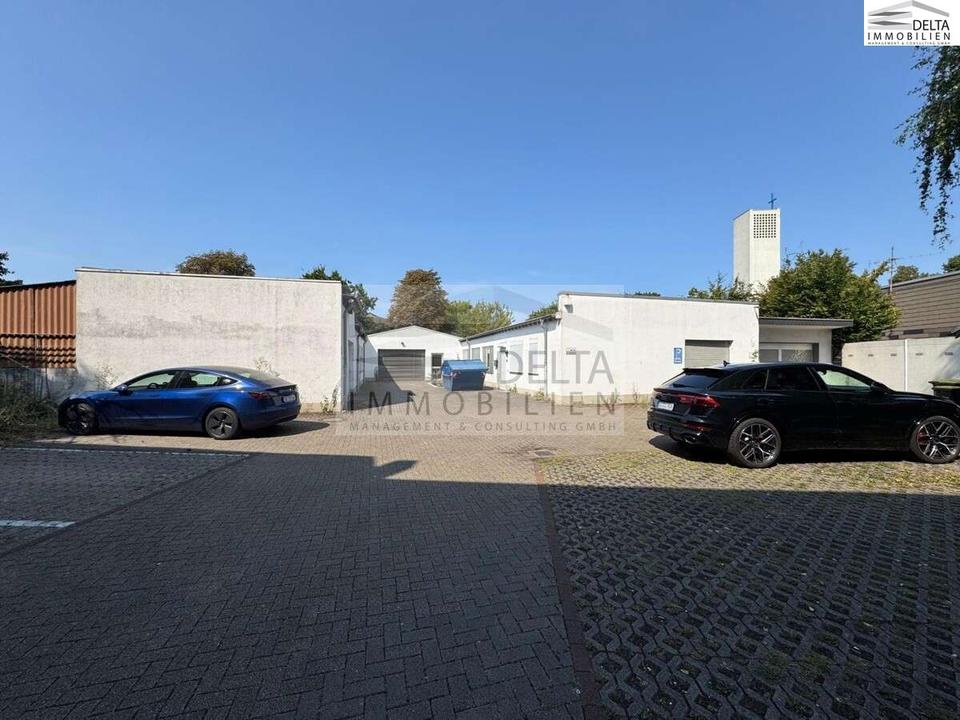 Thumbnail-Lagerhalle mit Büro, WC und Innenhof – viel Platz für Lagerung und Gewerbe