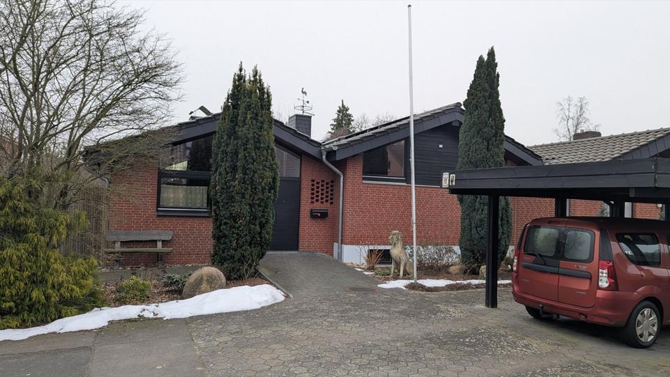 Thumbnail-Reihenendhaus in ruhiger Lage in Hämelerwald, Bahnhofsnähe