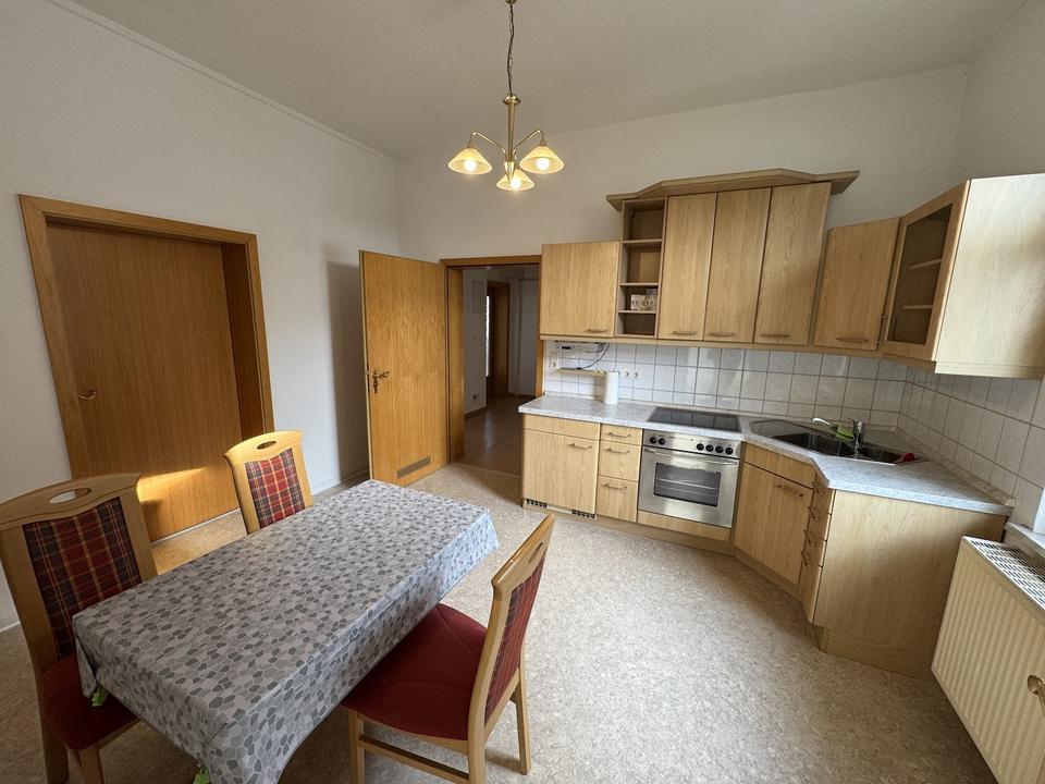 Thumbnail-Großzügige 4-Zimmer-Wohnung mit ca. 100 m² – ruhig wohnen & stadtnah in Wilhelmshaven-Bant