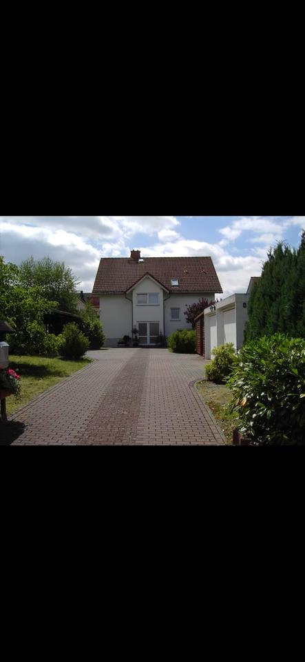 Thumbnail-Attraktive 3-Zimmer-Wohnung mit Garten, Balkon & Carport