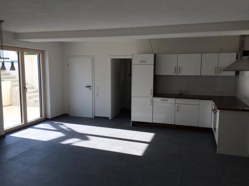 Thumbnail-Teilmöblierte 2 Zimmerwohnung in Erbach Terrasse 1-2 Erw NR