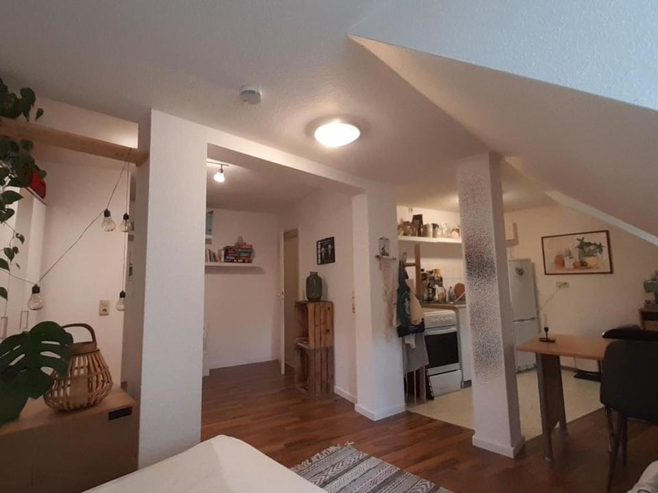 Thumbnail-Unverwechselbar und ruhig ! 1-Zimmer Wohnung mit Balkon in Jena-West