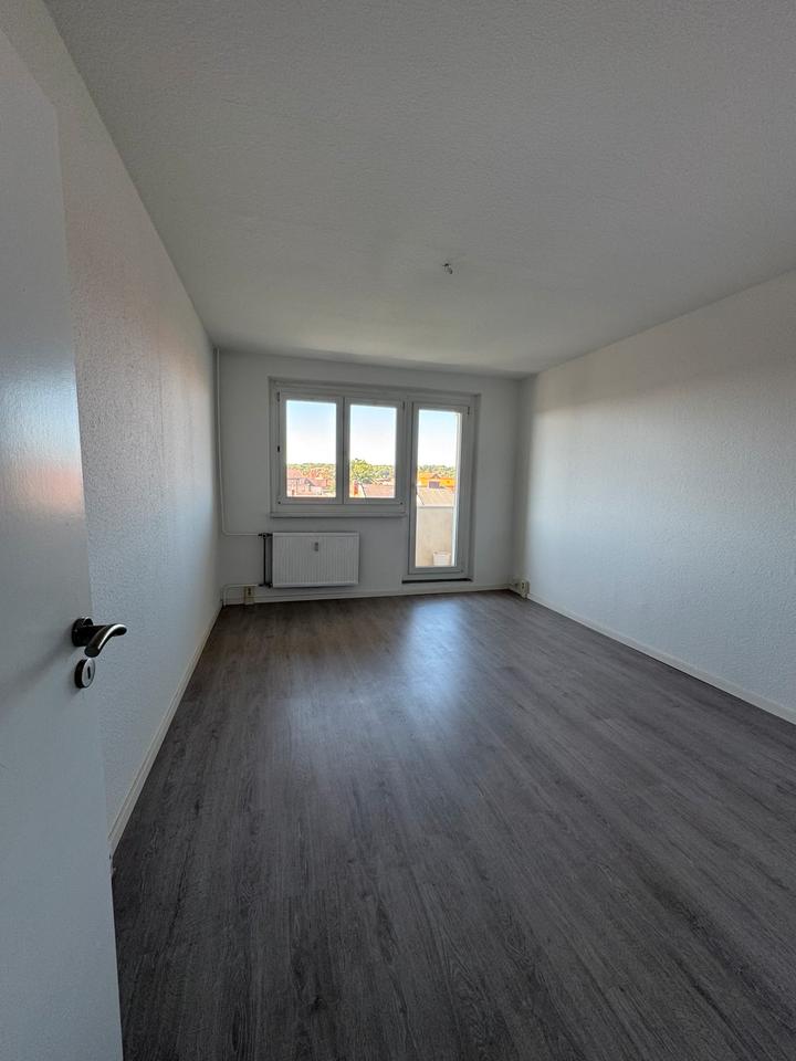 Thumbnail-3 Raum Wohnung in Aschersleben saniert und renoviert