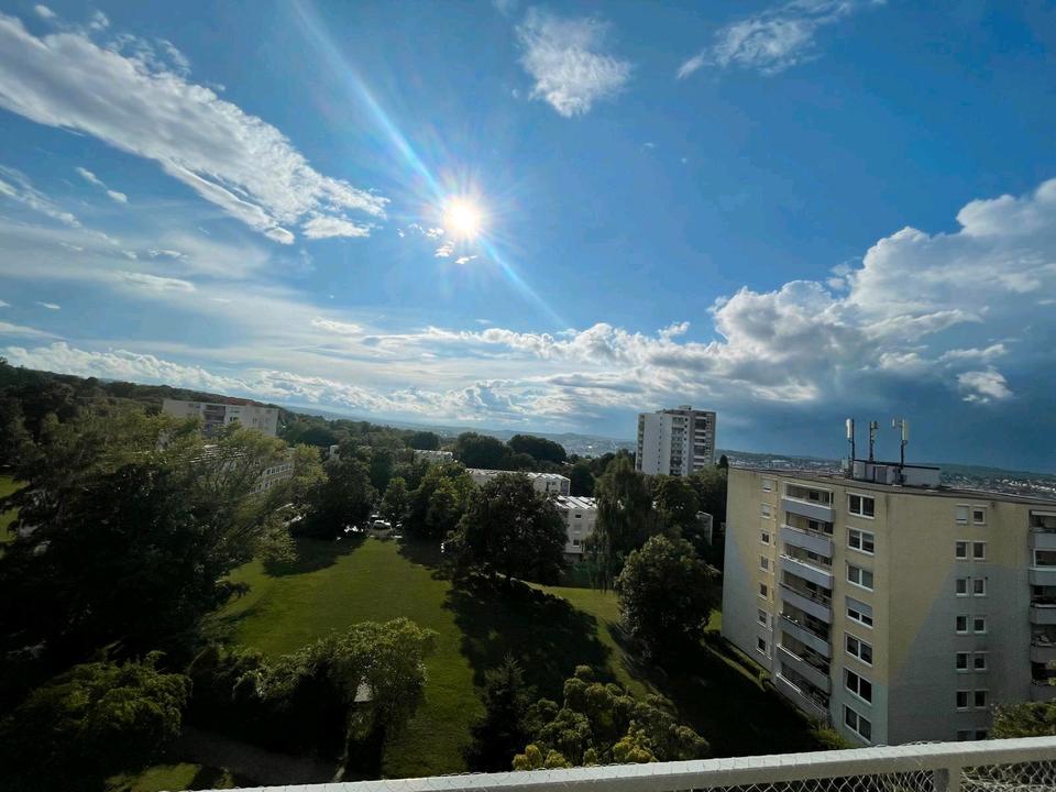 Thumbnail-Exklusive 3 ZWG in Toplage mit EBK, Garage und Balkon mit Traumha