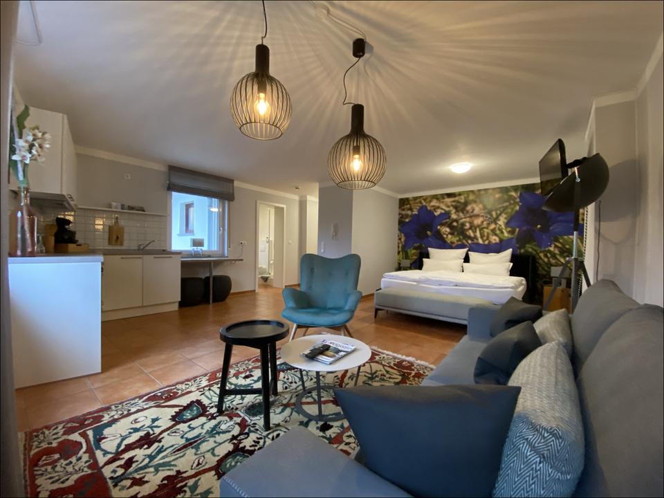 Thumbnail-Teilmöblierte 1 - Zimmer Wohnung zum Wohlfühlen in Breunsberg